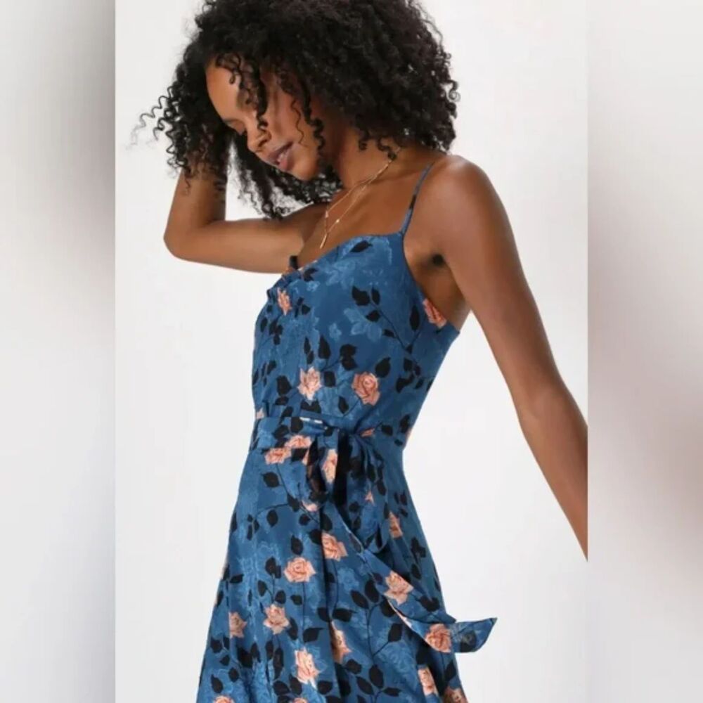 LULUS Dramatic Darling Blue Floral Print Cowl Faux Wrap Maxi Dress Sz L